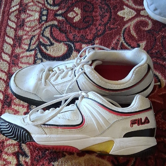 Fila White and Black Sneakers with Red and Yellow Accents - Picture 1 of 1